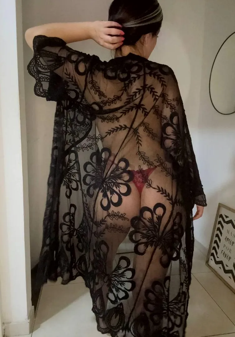 46F married, and wet just thinking about getting bent over