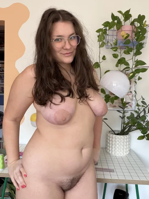 Are you craving mommy’s bush right now?