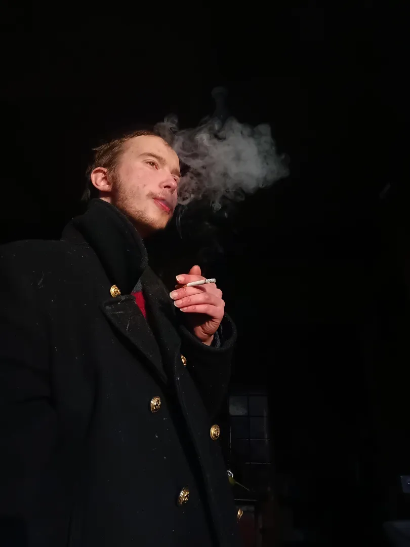 cigarette and whysky