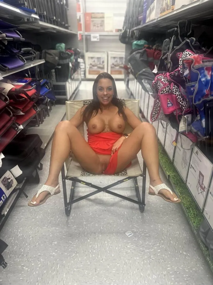 Clean Up in Aisle 6 !