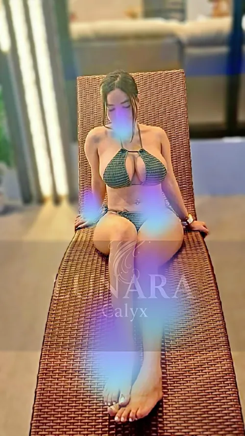 [F]or real, I look better when they're off.