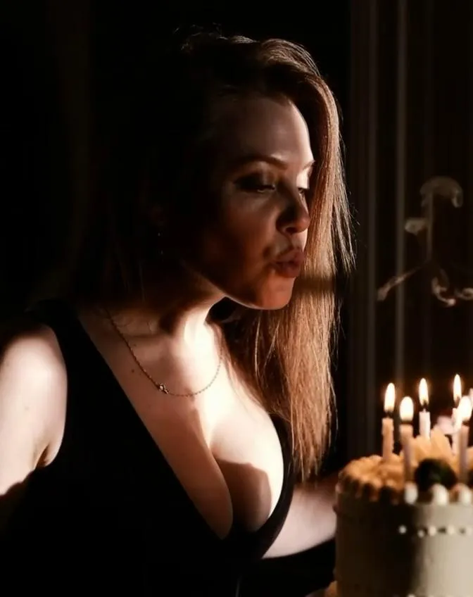 Happy Birthday Queen 