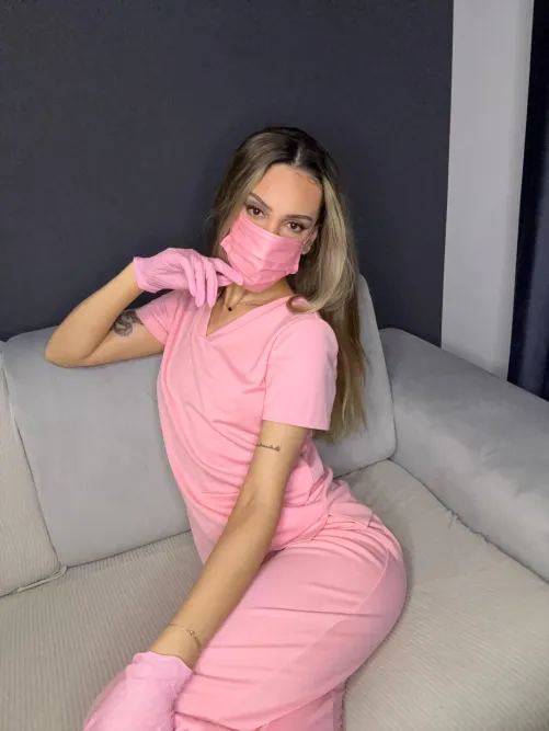 Nurses like me knows how to handle everything...including you 