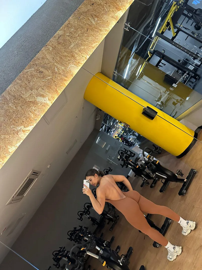 This sporty outfit makes me feel like I’m wearing nothing at all…