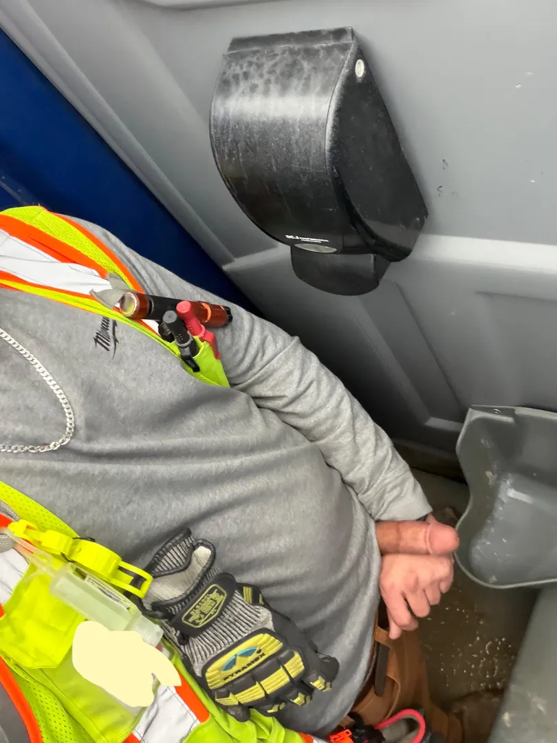 Time for the fembois to jump in my dms