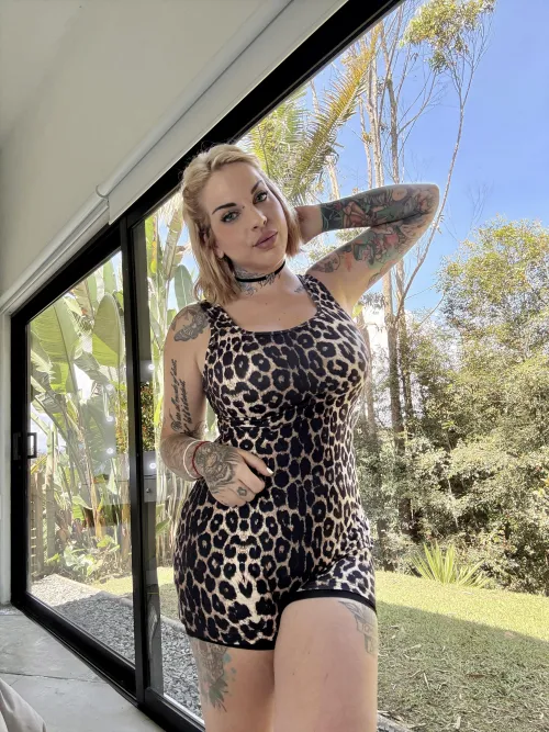 You need a gf like me in your life