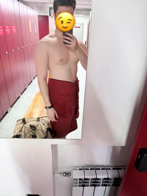 Any bros into in chat ?