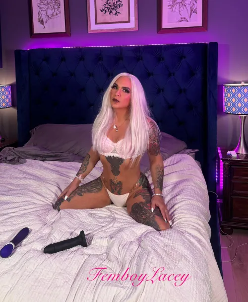 Are you staring , I hope so❤️