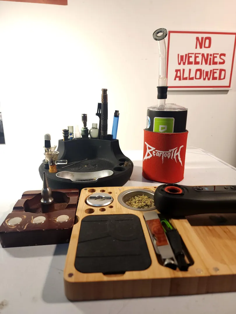 Cheeeeeeeeeeerrrrrzzzzz!