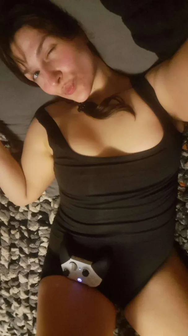 Do you like thick gamer girls?