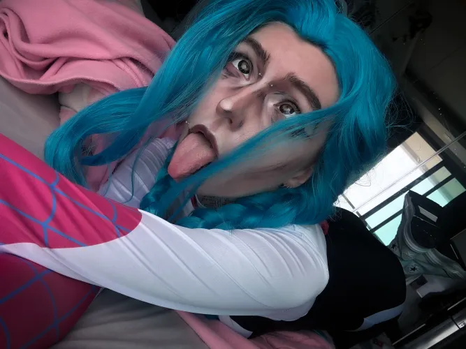 jinx has a very crazy ahegao