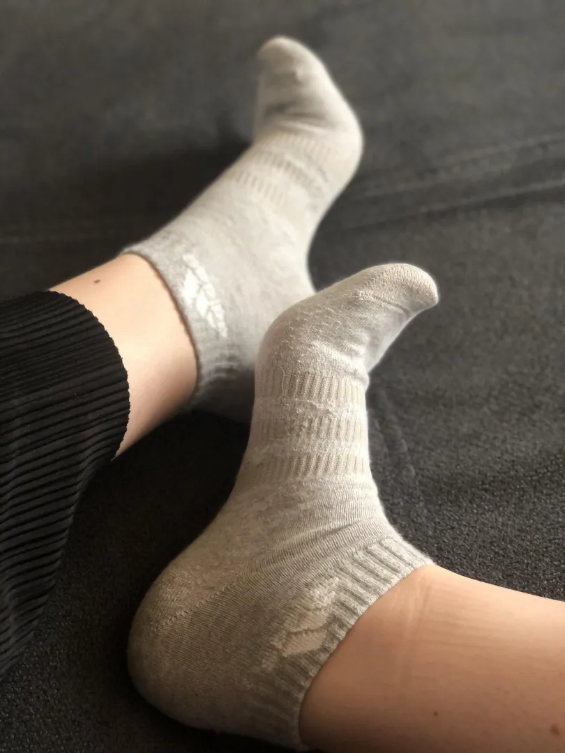 Just me and my socks chilling on the couch, wanna join? [F]