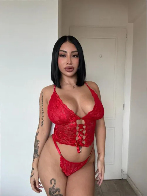 mom of 2, but am I still a hottie?