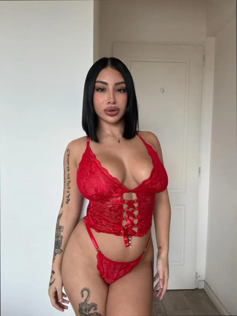 mom of 2, but am I still a hottie?