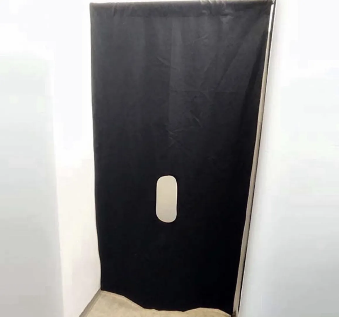 36 [m4m] Winter Garden Gloryhole Open Now