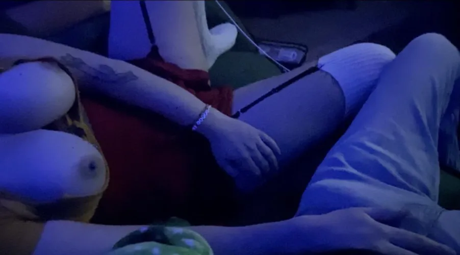 [41/36][MF4F][Billings,Mt] - Sexy couple looking for some fun