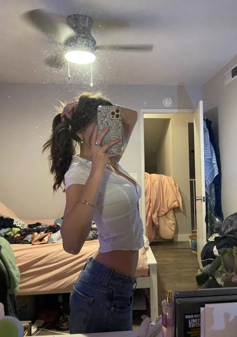 Even your wife would kneel and beg to serve a woman like me.