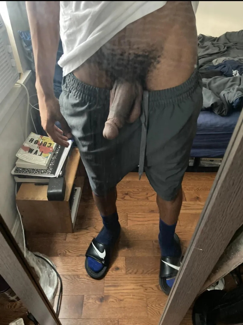 Hard to wear sweats w this