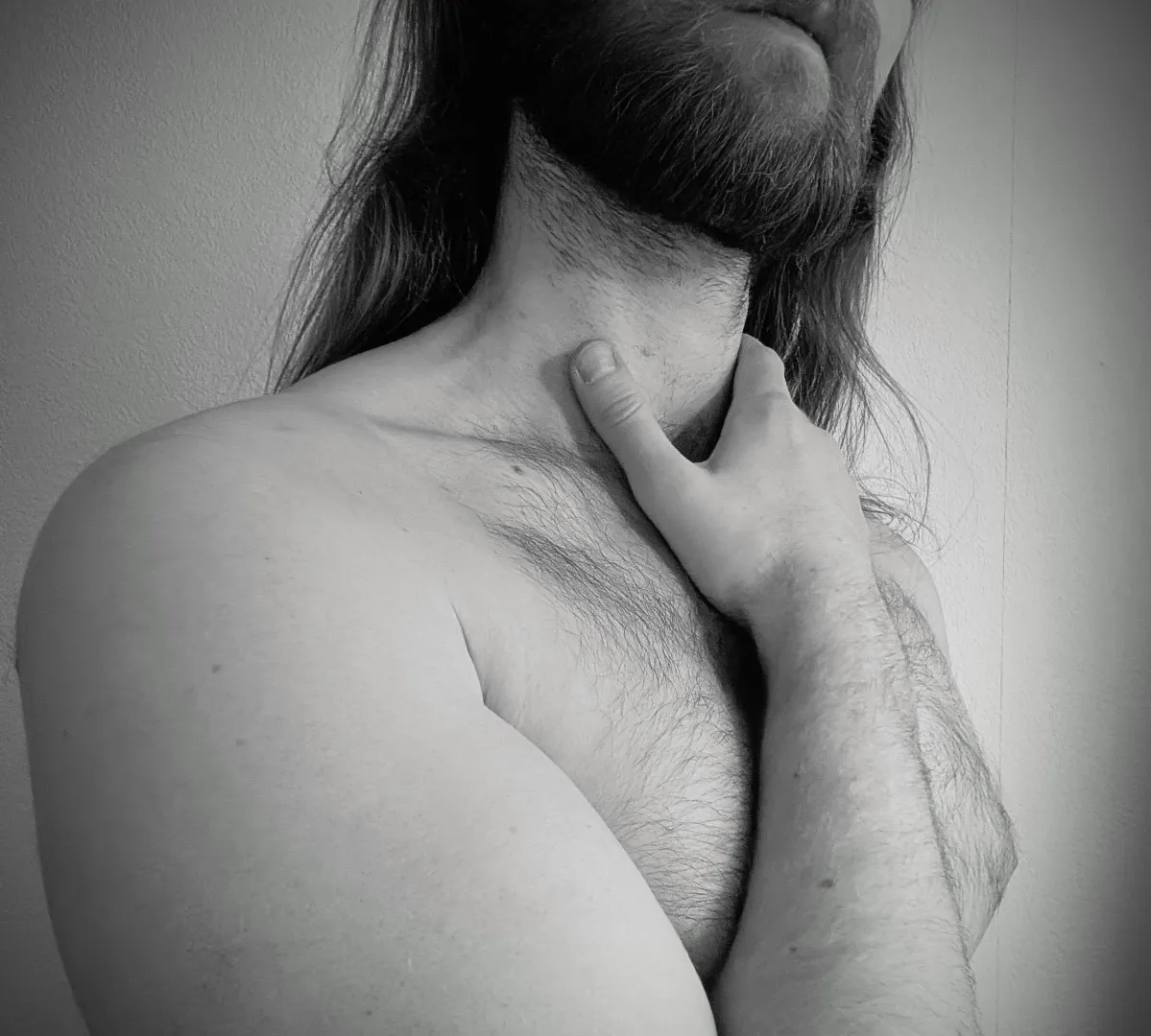 Leave a trail of kisses please [M]