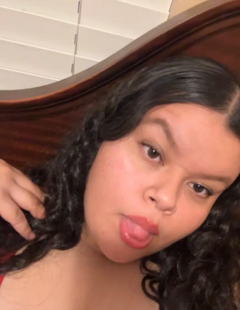 LOOKING FOR A BULL 21F