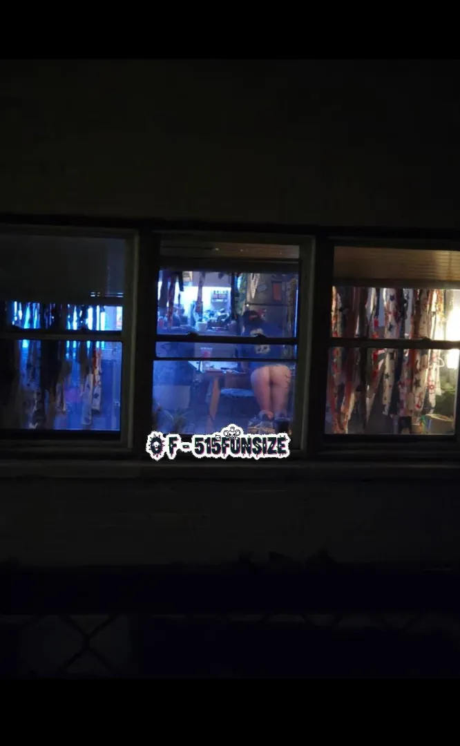 Neighbor sent me this early this morning 