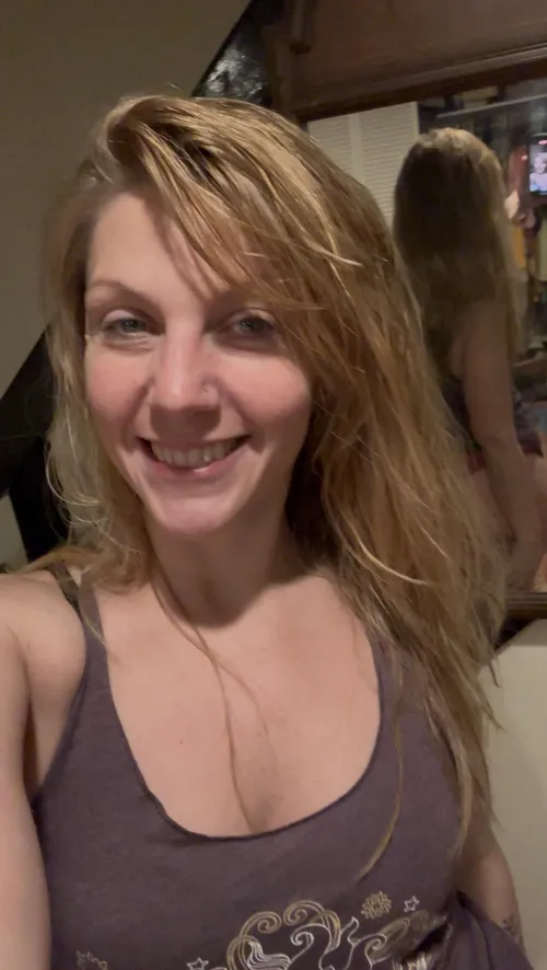 No crazy filters and make up and whatever the hell else F39 just feeling myself