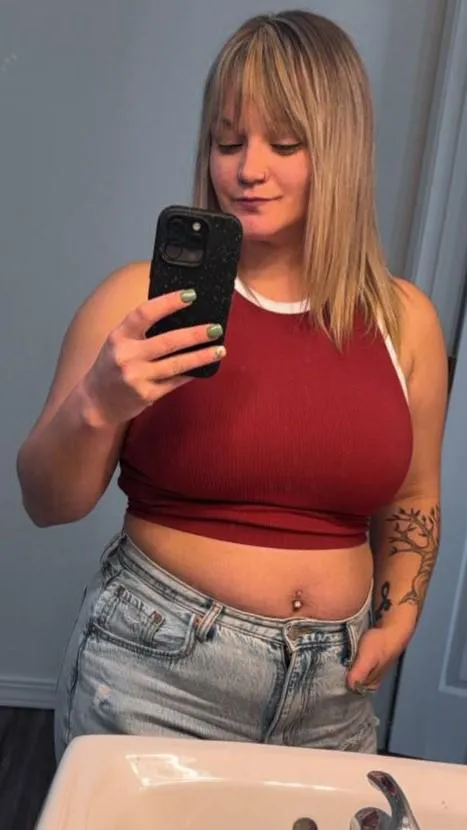 Older or Married Men wanting to fuck me?