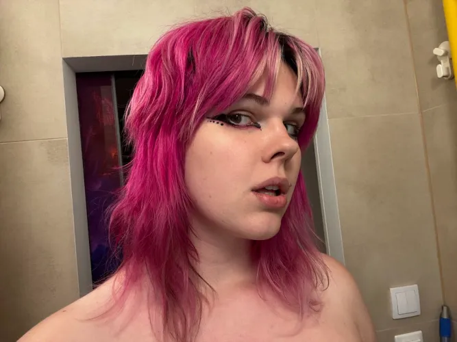 That hair was lowkey awesome