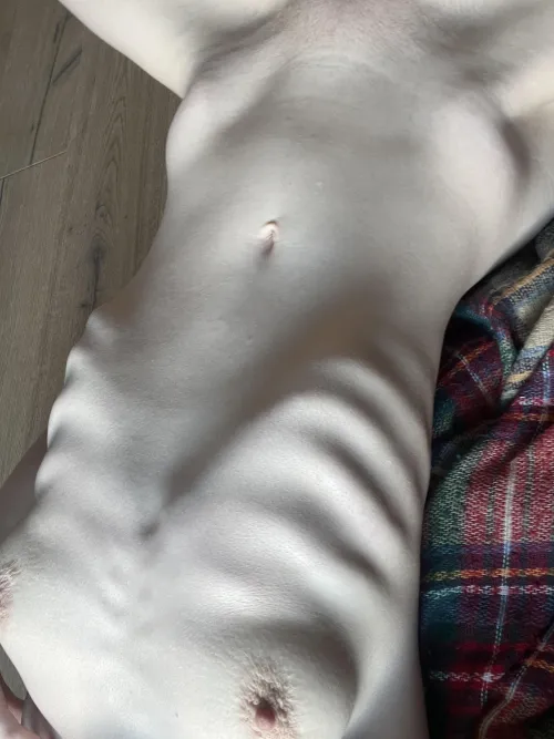 Think my bones are really pretty ❤️‍