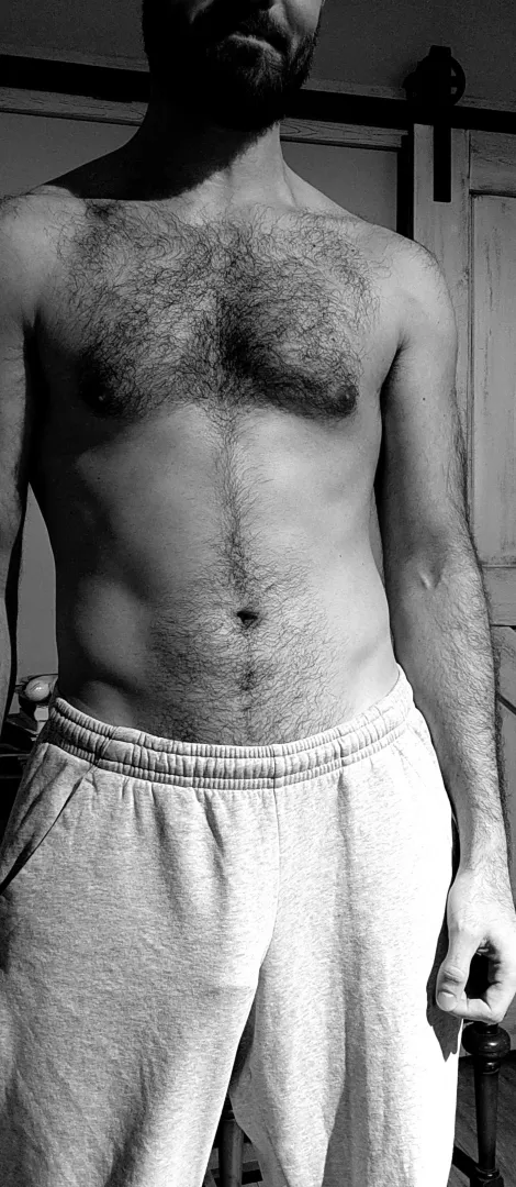 Yes, I do wear these to the gym sometimes