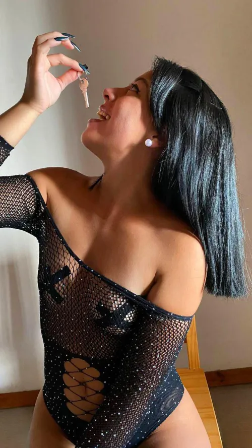 Your cage is in place… and the only key disappearing in my mouth. Were you sure you wanted to obey me? 