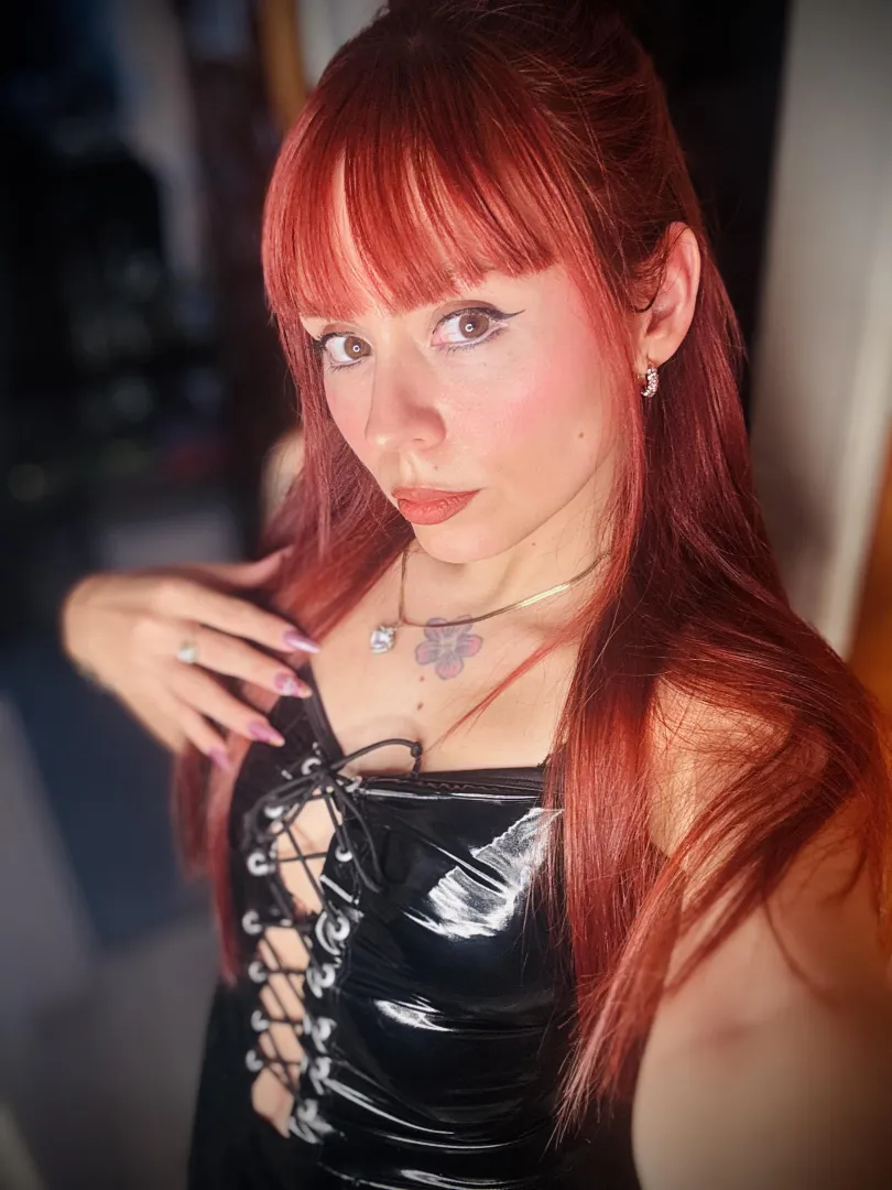 You’re already begging and I barely looked at you

Imagine how embarrassing you’ll be
once I actually start paying attention