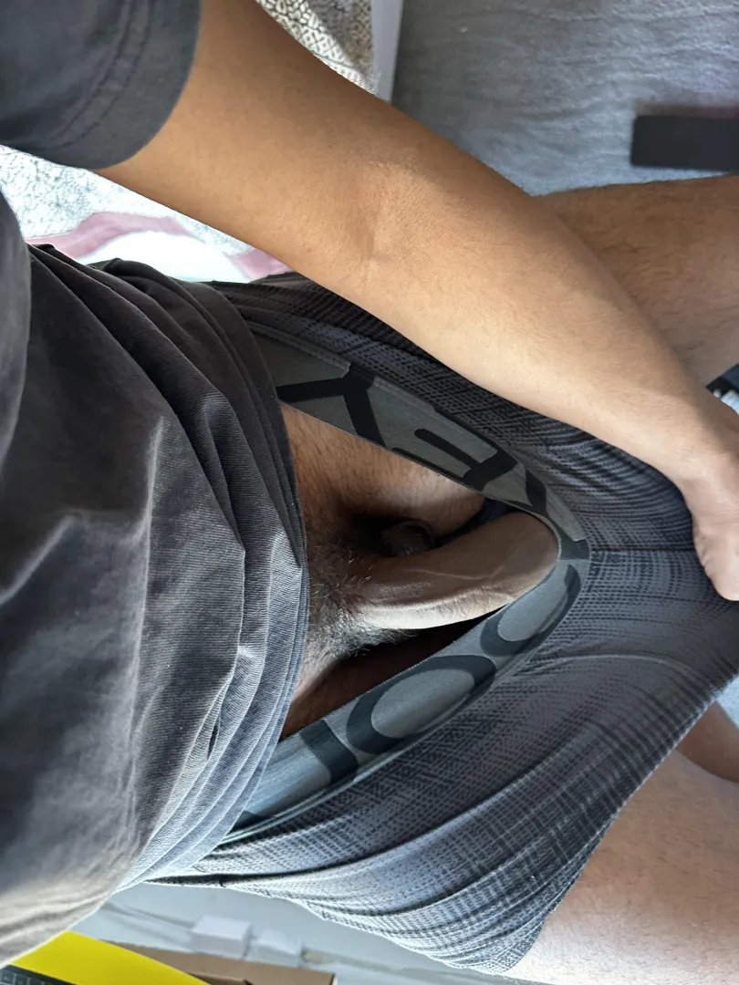 24 and 26 m looking for a third for tuesday evening. Ideally someone masc, chill, attractive (obviously). More pics can be traded in the chat. Hmu with age, stats and what u into.