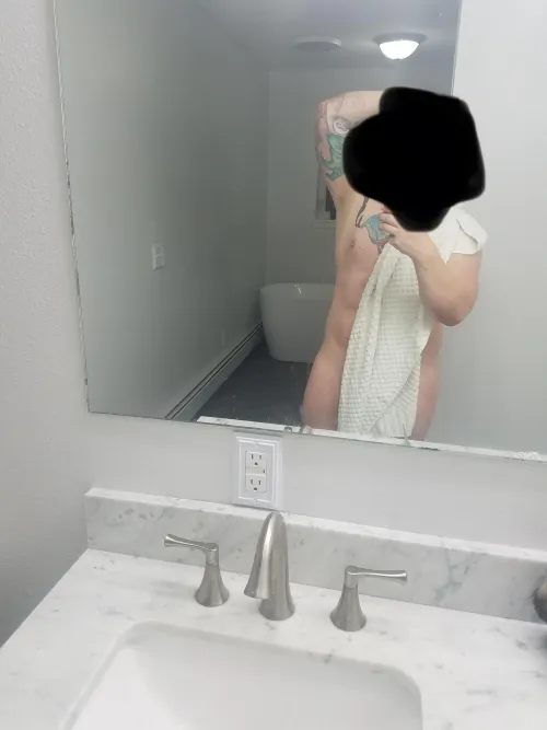 36m looking for couples