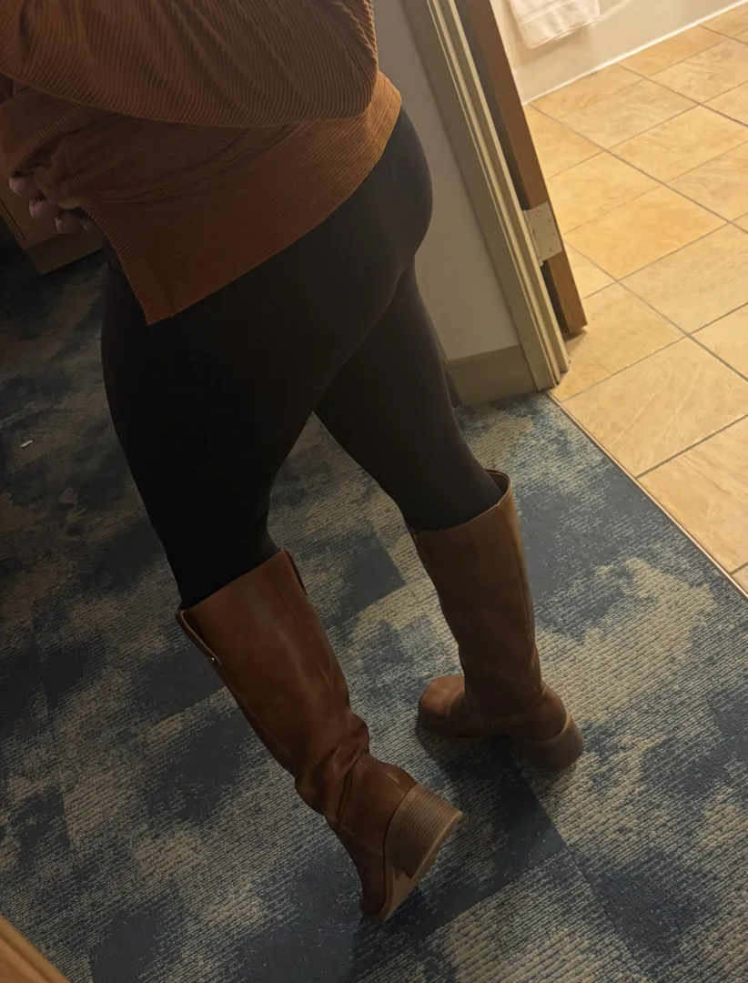 Boots all day without socks