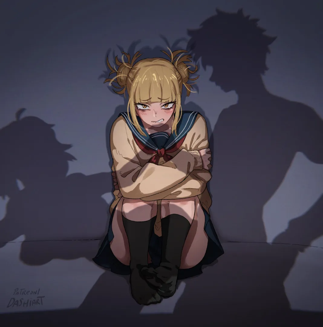 Horny Toga watching