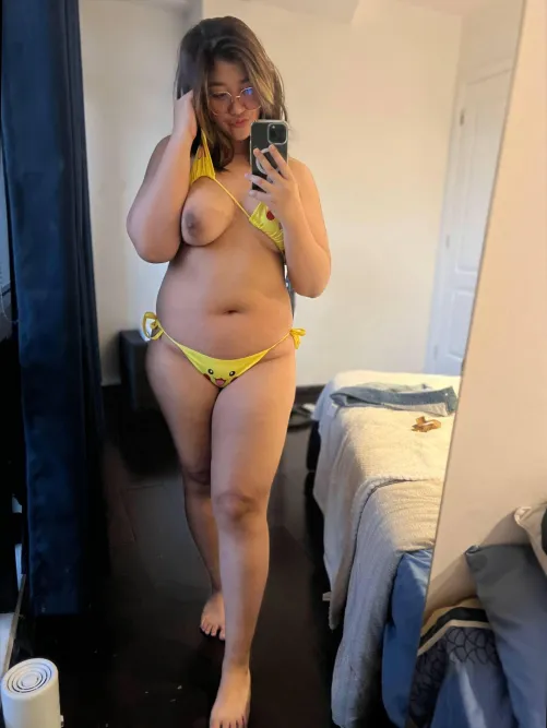 I want you to lick and play with my belly daddy