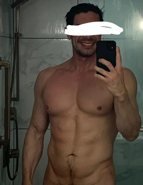 [M]4[FM] [Miami] - 6'2 -8 in Big Cock handsome / athlete model ! Looking for hot wife couple !! sexy couples only!! ((must have Teleg to verify. ))Looking sexy Couples / ladies