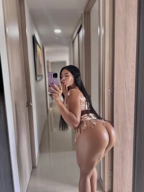 My huge ass is the best