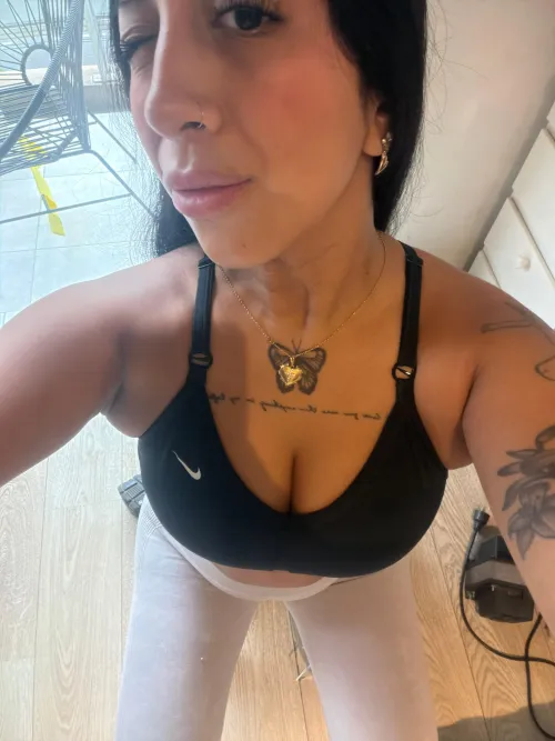 natural boobs! suscribe