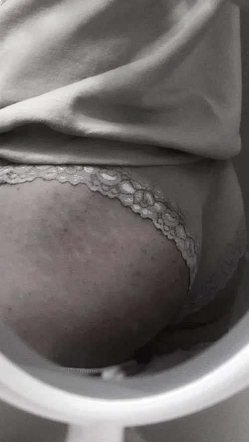 Need someone to come use this perky ass