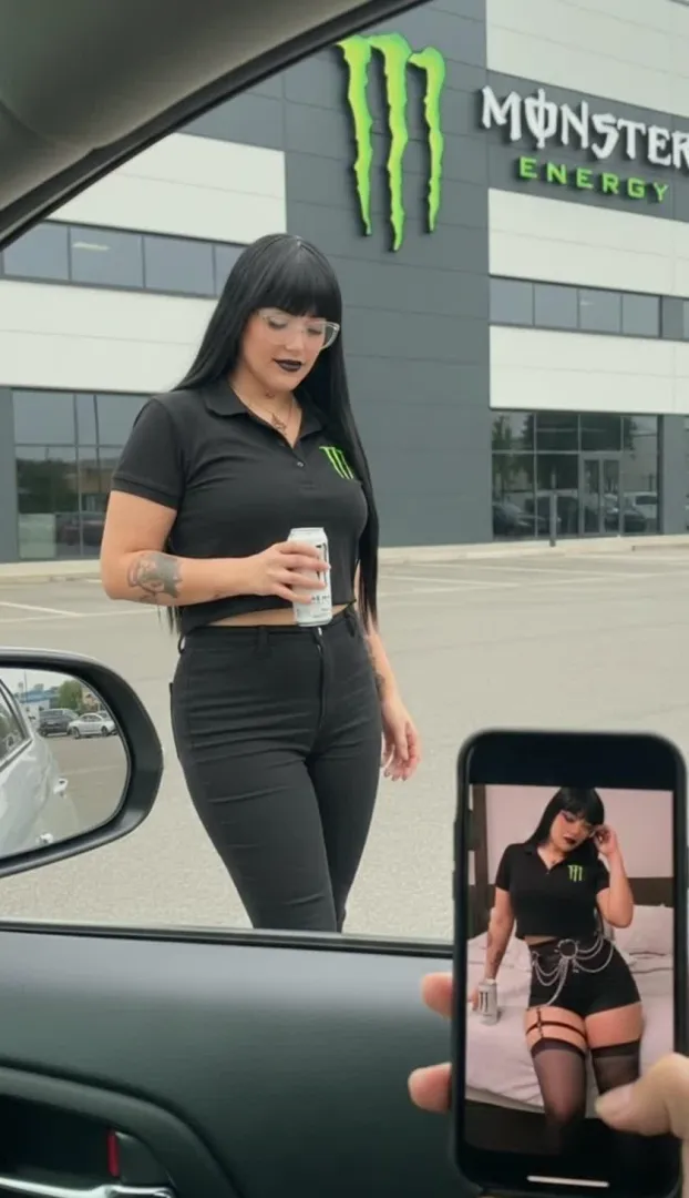 Since you love fucking thick girl then you can have me for yourself