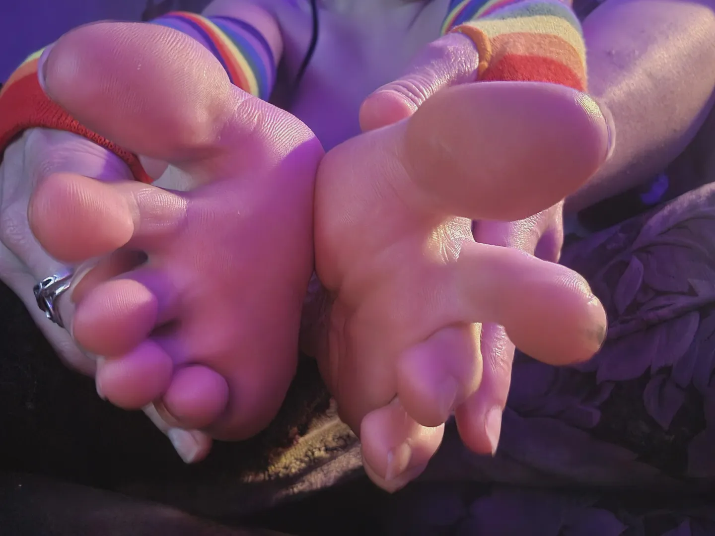 Sweet like candy, bright like a neon sign. 