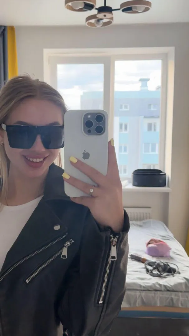 19 [f4m] looking for a guy who’s ready tonight