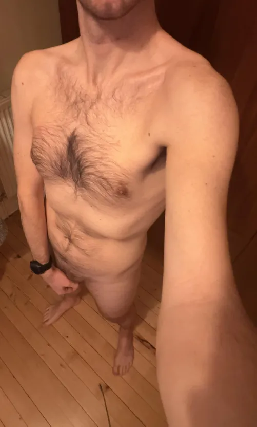 36 year old. CMNM online role play? I’d like to play the obedient NM on snap