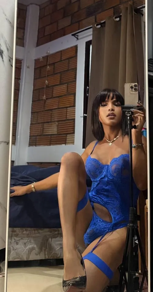 Get a gf with a bulge and never go back