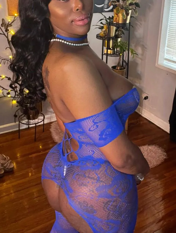 I know you want a taste of this trans bbc fantasy  Should I tease you more?