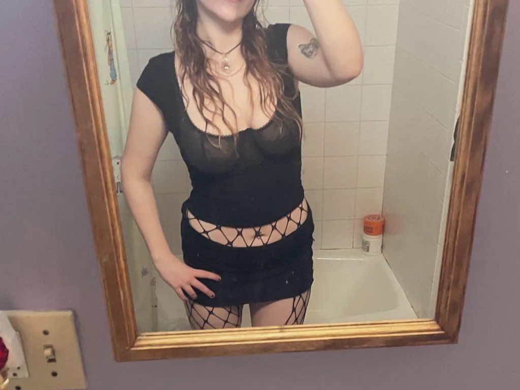 I want to kick you in the balls while you send 