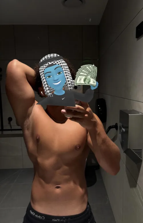 Just made a throne account, come welcome me the proper way sub 