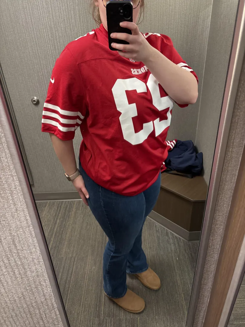 M28 F22 looking for F